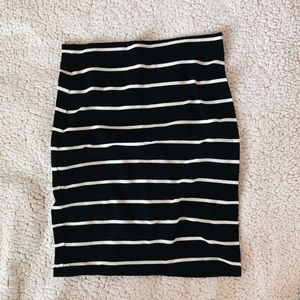 Basic Striped Pencil Skirt